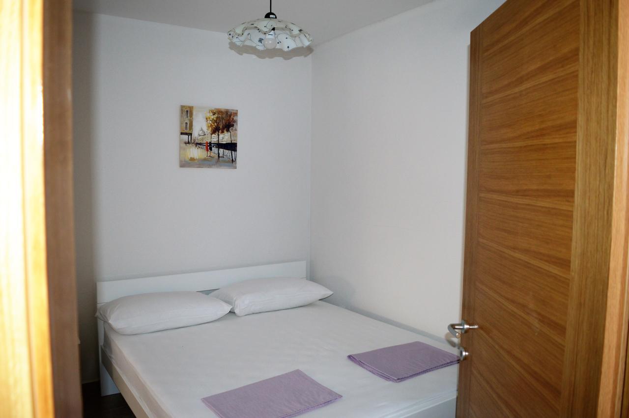 Apartmani Butigan-Tiha Luka Neum Buitenkant foto